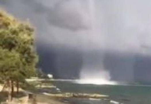 Туристи заснеха на ВИДЕО нещо страховито край бреговете на Лимасол |