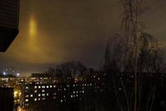 Странно сияние в небето ошашави руснаците СНИМКА |