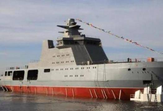 Западните медии оцениха уникалния руски боен ледоразбивач “Иван Панин” |