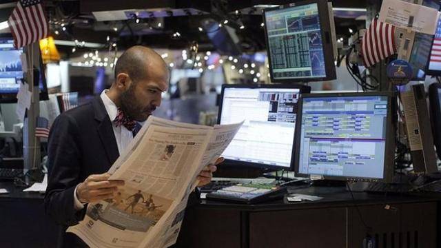 US експерт: Приближаващата финансова криза ще е в пъти по-тежка от 2008 г |