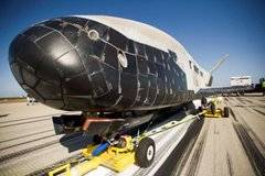 Гръмки новини за тайнствения “космически самолет“ СНИМКИ |