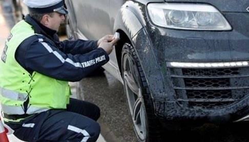 Стартира акция „Зима“: Полицията проверява за изхабени грайфери на гумите