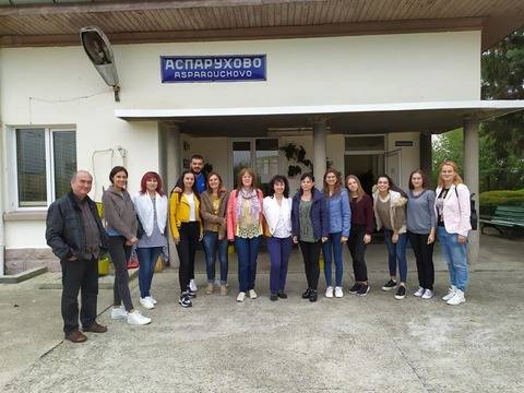 СУ „Братя Каназиреви“ черпи опит от Хуманитарната гимназия във Варна