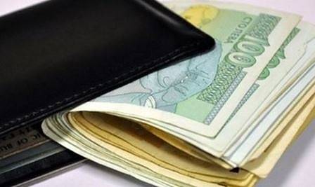 Взимаме с над 30% по-ниска минимална заплата от румънците