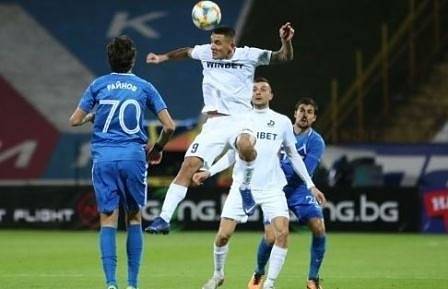 Голмайсторът на „Дунав“ избра ЦСКА пред „Левски“