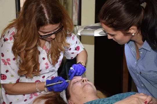 Курсове по микроблейдинг