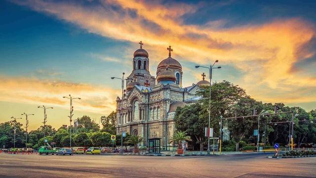 Самолетини билети от Варна