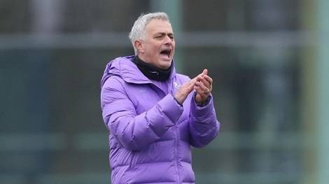 Моуриньо се завърна с победа на Острова – SportVox