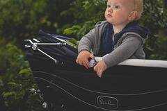 Наръчник за млади родители из необятния свят на съвременните бебешки колички