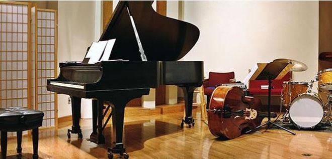 6 съвета при преместване на пиана и други музикални инструменти