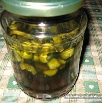 Невероятно лекарство! Млади зелени орехи с мед