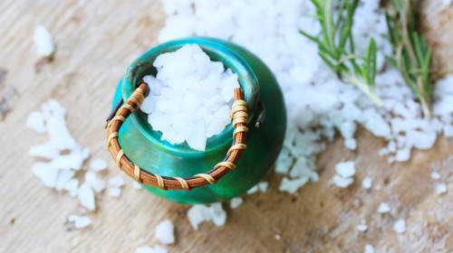 Бани с английска сол за детокс на организма