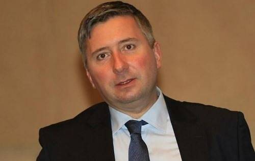 Скандал! Секретарката на Иво Прокопиев стана консул на Канада у нас