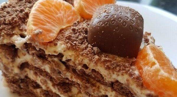 Ефирна бисквитена торта с маскарпоне