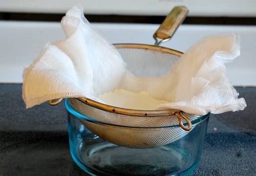 Домашно маскарпоне от 2 съставки. Е как да не си направиш, фасулска работа е