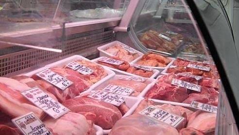 Откриха нарушения във везни за продажба на месо преди Коледа