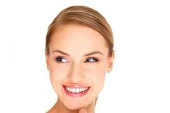 И лицето има нужда от козметика