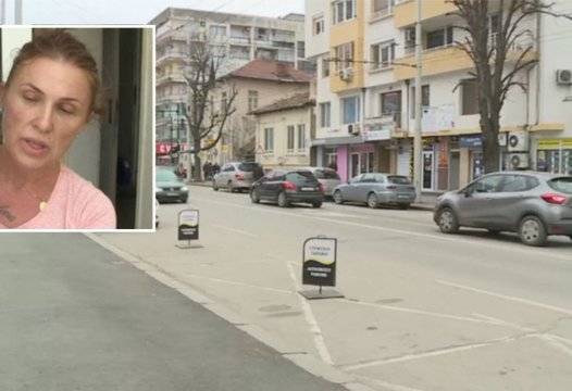 Зловеща съдба: Блъснатото от 2 коли русенче е бебето, заключено от майка си в кола при 33° |