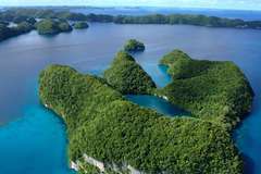 Палау стана първата страна в света, която забрани опасните слънцезащитни кремове