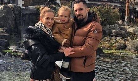 Малката дъщеря на Илиана Раева – Виолета, очаква второ дете (СНИМКИ)