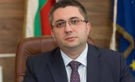 Зам.-министърът на регионалното развитие и благоустройството Николай Нанков се сгоди