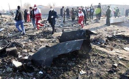 Засега изключват терористичен атентат срещу разбилия се украински самолет