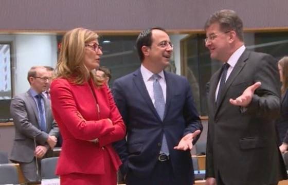 Външните министри на ЕС на извънредна среща в Брюксел