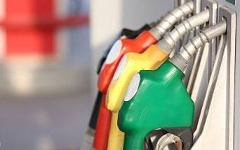 Ще поскъпнат ли горивата у нас заради кризата в Близкия изток?