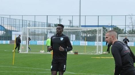 Французин на проби в Берое – SportVox