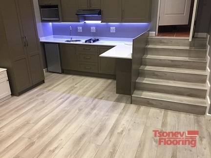 Винилови настилки или ламинат?