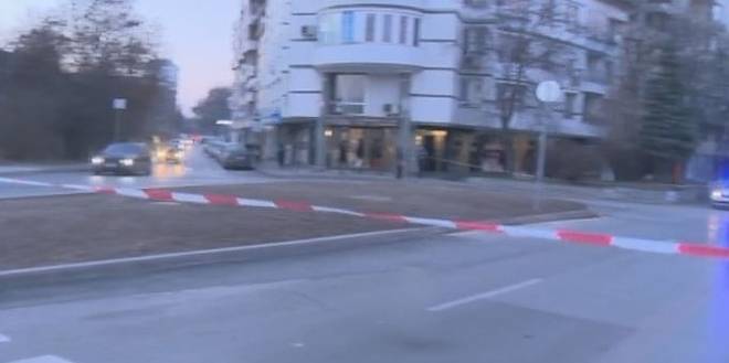 Изтичане на газ при театър „София“. Временно е спряно движението