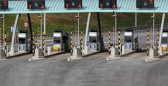 Нови пътни такси за движение по магистралите в Сърбия