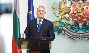 Румен Радев: Атаките срещу мен и семейството ми вече придобиват уродливи измерения