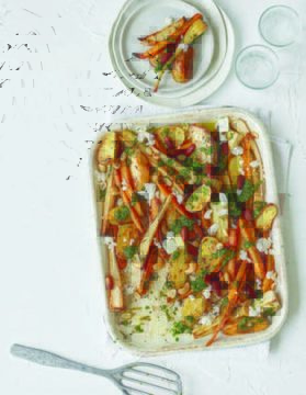 Запечени кореноплодни зеленчуци в тава