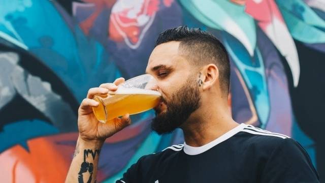 А пък мъжете, които обичат бира са… по-добри в секса