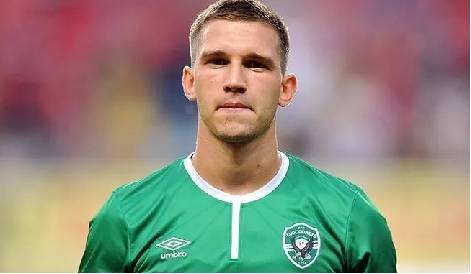 Легия подобрява офертата за Шверчок – SportVox