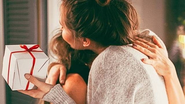 Какво купуват звездите на хлапетата си