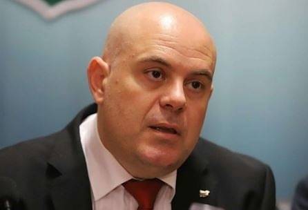 Гешев сезира институции за трудности при екстрадацията на Цветан Василев