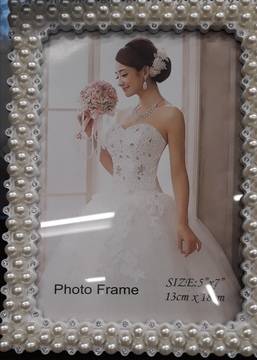 Красива декоративна рамка за снимки