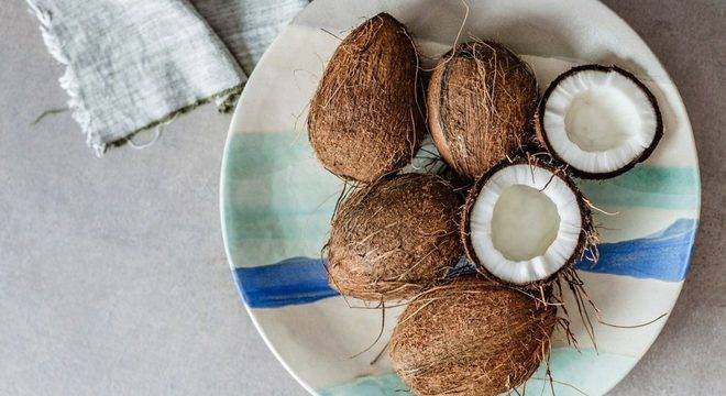 Защо да добавим кокосови продукти към менюто си?