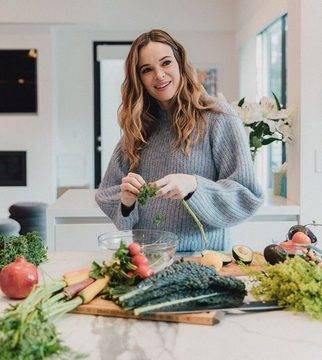 Кои храни помагат за облекчаване на предменструалните симптоми?