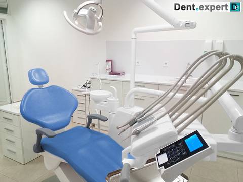 Стоматологичен стол Ajax с горно и долно окачване