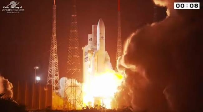 Успех: Европейската ракета Ариана 5 излетя успешно за втори път през 2020-та