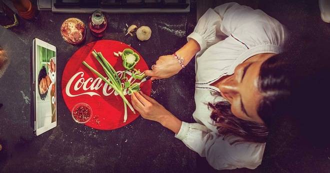 Спечелете 4500 ваучера и 320 000 броя чаши от Coca-Cola