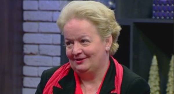 Би Ти Ви гони Алена: Астроложката ползва телевизията за реклама