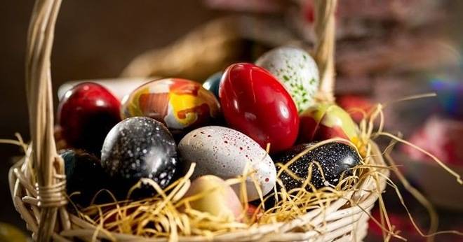 Спечелете кошница с шоколадови яйца за Великден