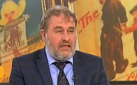 Боил Банов: Не сме решили спонтанно да забраним посещението на кина и театри
