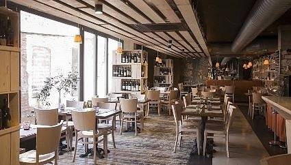 Италия затваря магазините и ресторантите в цялата страна