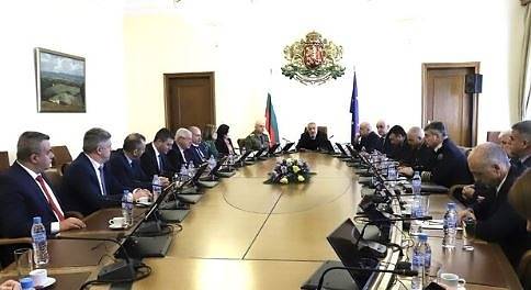 Борисов свиква извънредно заседание на МС и Националния оперативен щаб