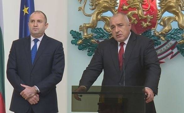 Дават 1 000 лв. на всяко медицинско лице, което се бори с коронавируса (ВИДЕО)